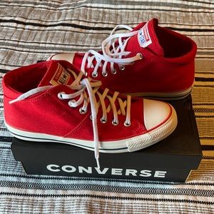 Women’s Converse Red Size 10